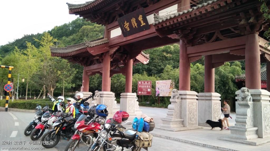 7月24日摩羯座运势全解析:年度目标稳步迈进